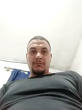 Snapshot of calfran chatting on May 2026 05:48:02 AM calfran online show from May 2026 05:48:02 AM
