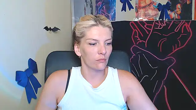 Snapshot of VanessaRey_ chatting on July 2026 06:49:02 AM VanessaRey online show from July 2026 06:49:02 AM