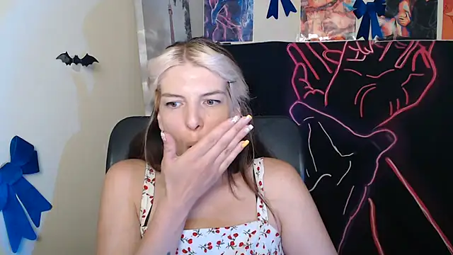 Snapshot of VanessaRey_ chatting on July 2026 07:15:02 AM VanessaRey online show from July 2026 07:15:02 AM