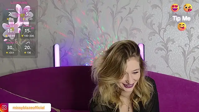 MissyBlaze online show from November 2025 09:04:02 PM