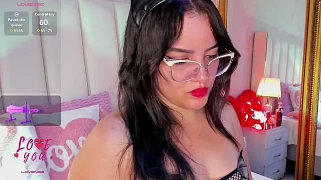 AriaJonnes  online show from February 2026 01:40:01 PM