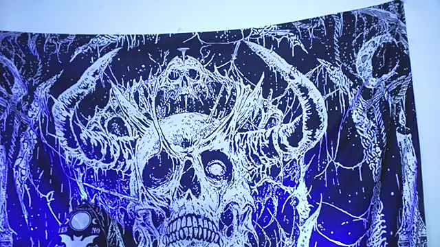 mikaskullcs online show from April 2026 01:42:02 AM