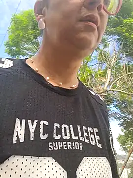 Amadamilf1980 online show from October 2025 01:55:02 PM