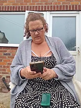 MissQueenBeex online show from June 2026 07:55:02 AM