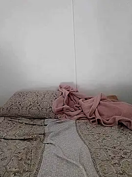 Snapshot of Cris_Redd chatting on July 2026 03:13:01 AM Cris Redd online show from July 2026 03:13:01 AM