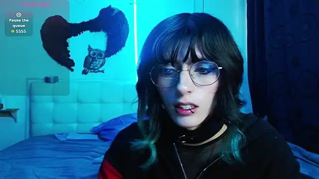 Snapshot of goth_minerva chatting on September 2025 01:34:01 PM goth minerva online show from September 2025 01:34:01 PM