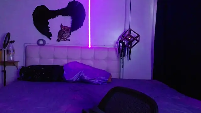 Snapshot of goth_minerva chatting on September 2025 01:46:02 PM goth minerva online show from September 2025 01:46:02 PM