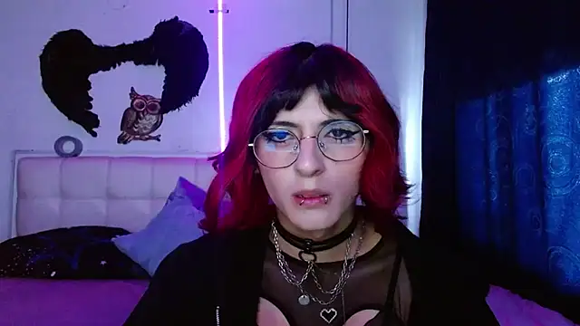 Snapshot of goth_minerva chatting on October 2025 01:31:02 PM goth minerva online show from October 2025 01:31:02 PM