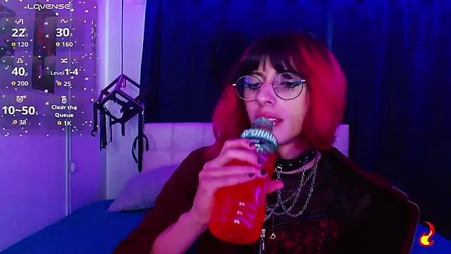 Snapshot of goth_minerva chatting on November 2025 01:21:02 PM goth minerva online show from November 2025 01:21:02 PM