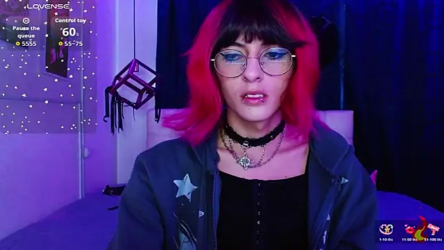 Snapshot of goth_minerva chatting on November 2025 01:22:02 PM goth minerva online show from November 2025 01:22:02 PM