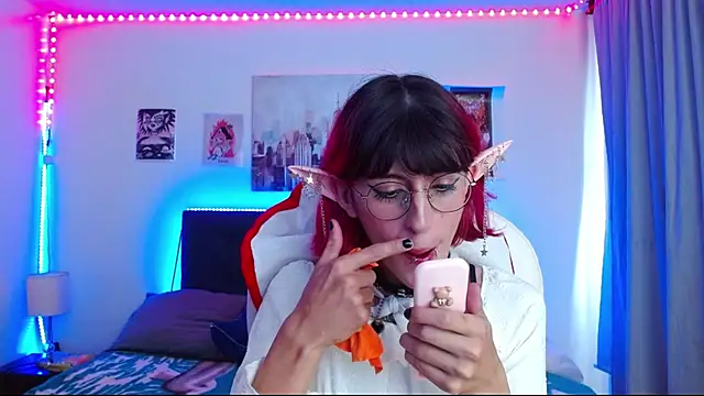 Snapshot of goth_minerva chatting on November 2025 01:47:02 PM goth minerva online show from November 2025 01:47:02 PM