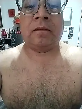 ERobnequizC25 online show from November 2025 07:40:03 PM