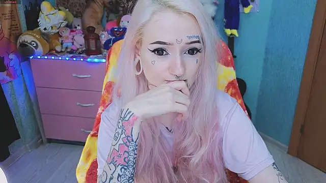 Snapshot of Manuela_unicorn chatting on November 2025 07:26:01 PM Manuela unicorn online show from November 2025 07:26:01 PM