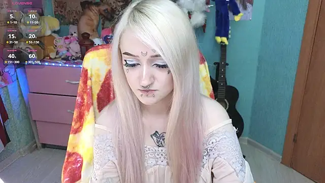 Snapshot of Manuela_unicorn chatting on November 2025 08:16:01 PM Manuela unicorn online show from November 2025 08:16:01 PM