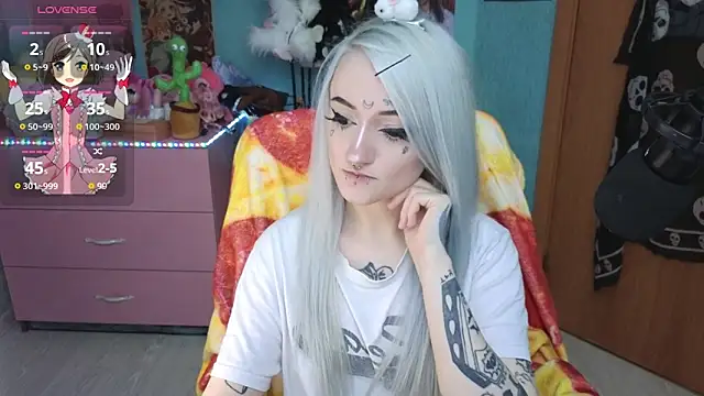Manuela unicorn online show from April 2026 09:16:01 PM