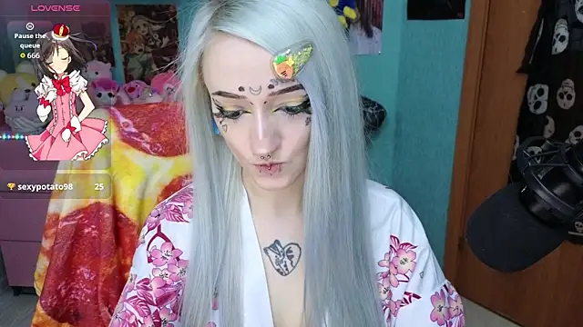 Manuela unicorn online show from May 2026 08:14:02 PM