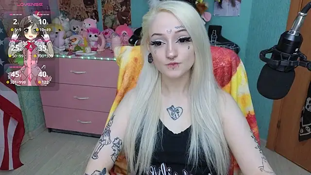 Manuela unicorn online show from May 2026 08:49:01 PM