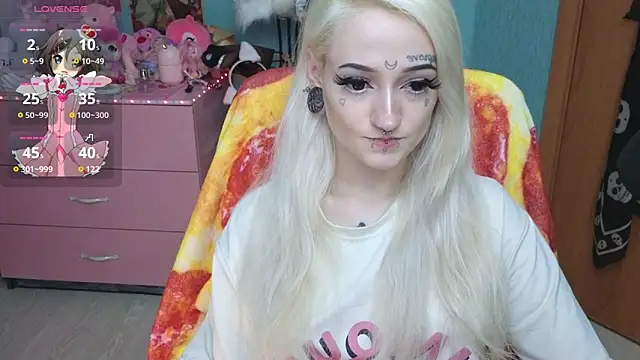 Manuela unicorn online show from May 2026 09:00:01 PM