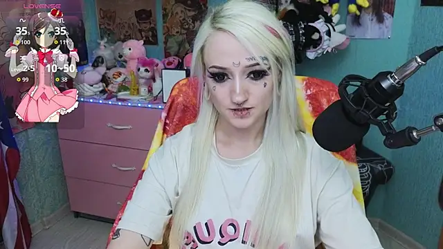 Manuela unicorn online show from June 2026 08:52:01 PM