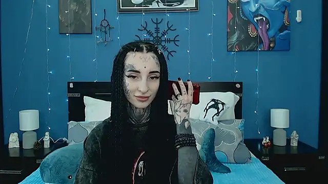 Velvetbat online show from April 2026 07:11:01 AM