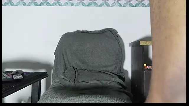 Manbigcocklatin online show from April 2026 04:35:01 AM