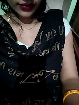 Eshwari Chopra online show from December 2025 04:22:01 AM