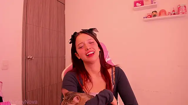 Snapshot of ImBunnyNova chatting on June 2026 05:48:01 PM ImBunnyNova online show from June 2026 05:48:01 PM