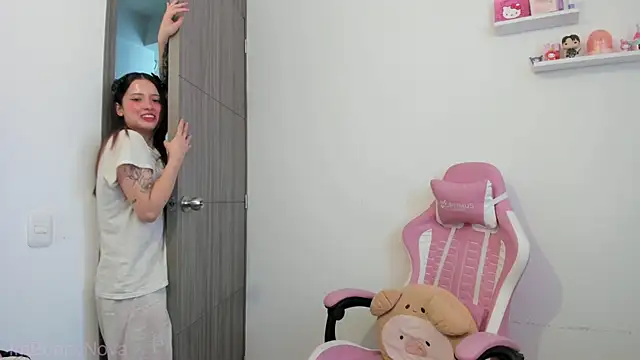 Snapshot of ImBunnyNova chatting on July 2026 02:20:02 PM ImBunnyNova online show from July 2026 02:20:02 PM