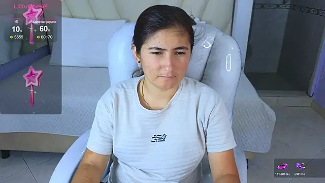 Snapshot of Katha03_ chatting on November 2025 08:08:02 PM Katha03 online show from November 2025 08:08:02 PM