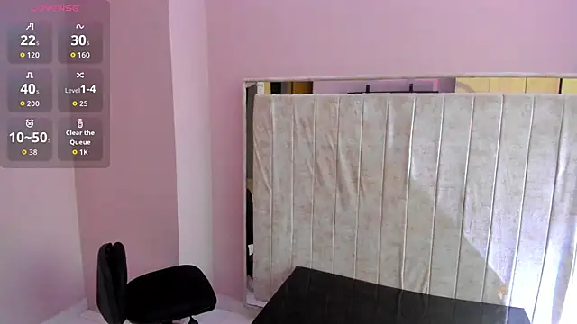 Elaine87  online show from November 2025 10:43:02 PM