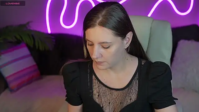 Snapshot of ValeryMurr chatting on October 2025 07:01:01 PM ValeryMurr online show from October 2025 07:01:01 PM