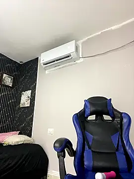 sashaoficial  online show from March 2026 12:17:02 AM