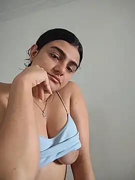 carlafox05 online show from February 2026 02:34:01 PM