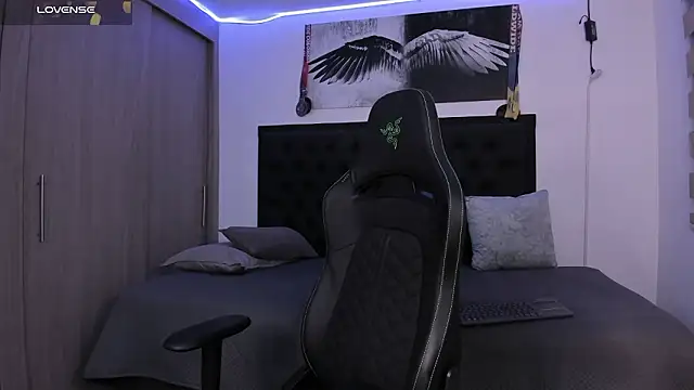 santi aesthetic online show from February 2026 03:05:02 AM