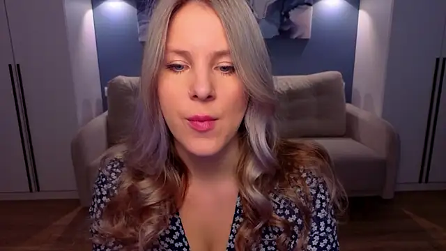 MelanieBennett online show from March 2026 08:04:01 AM