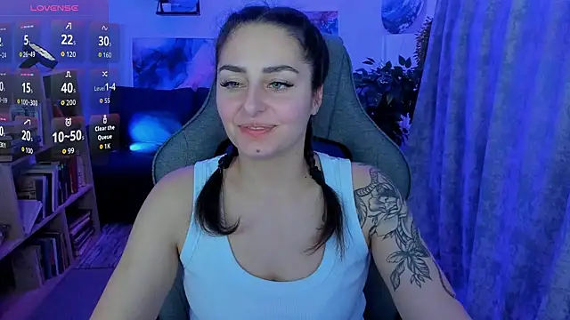 ValeriiMills online show from March 2026 10:04:02 PM