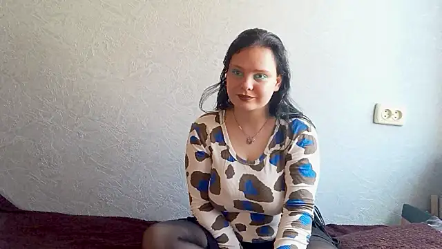 SweetPiggyx online show from June 2026 01:35:01 PM
