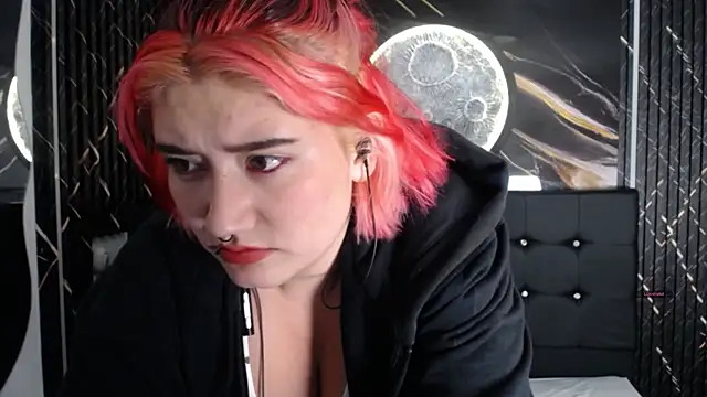 Cerecitaa02  online show from July 2026 12:11:02 PM