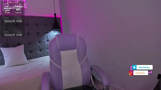 OliverTwinky online show from November 2025 01:27:01 AM