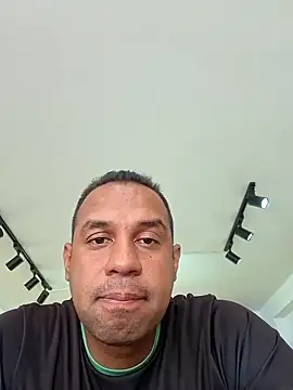 elnegro707070 online show from January 2026 04:31:01 PM