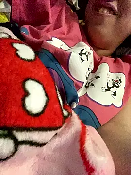 w3tkittty online show from January 2026 01:04:01 PM