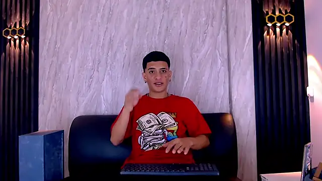 Matt Ruso online show from November 2025 03:56:02 AM