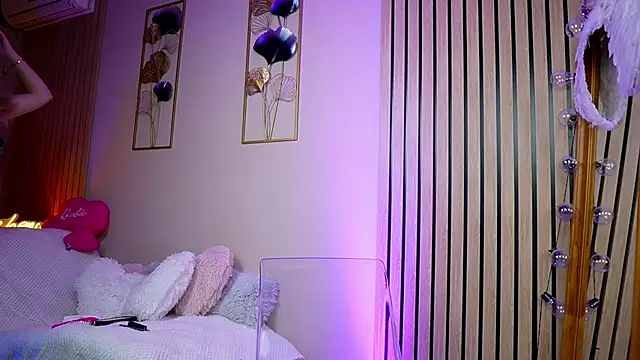 SabrinaJade online show from November 2025 06:12:02 AM