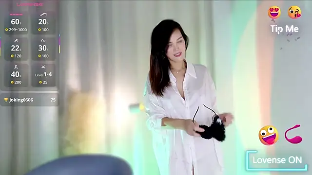 LunaBelle1984 online show from September 2025 03:55:02 PM