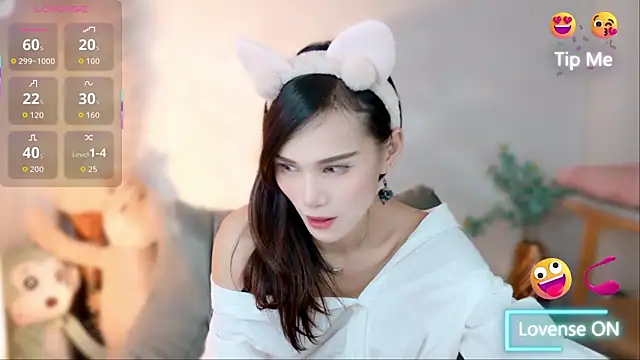 LunaBelle1984 online show from September 2025 03:02:01 PM