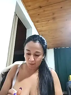 Snapshot of MELODY__06 chatting on May 2026 02:52:02 AM MELODY 06 online show from May 2026 02:52:02 AM