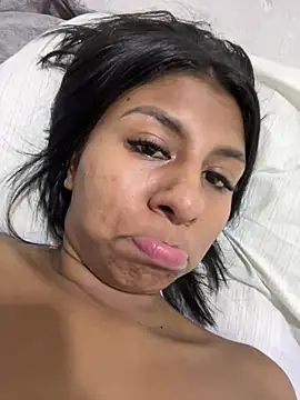 Emmily Vargas online show from July 2026 10:07:02 PM