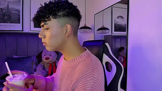 Niick Twink online show from October 2025 07:36:02 PM