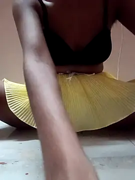wildlkitten online show from March 2025 07:42:02 PM