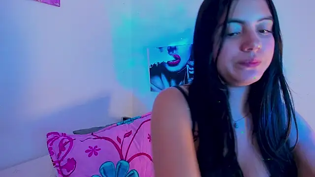 mialeia01 online show from September 2025 04:01:01 AM